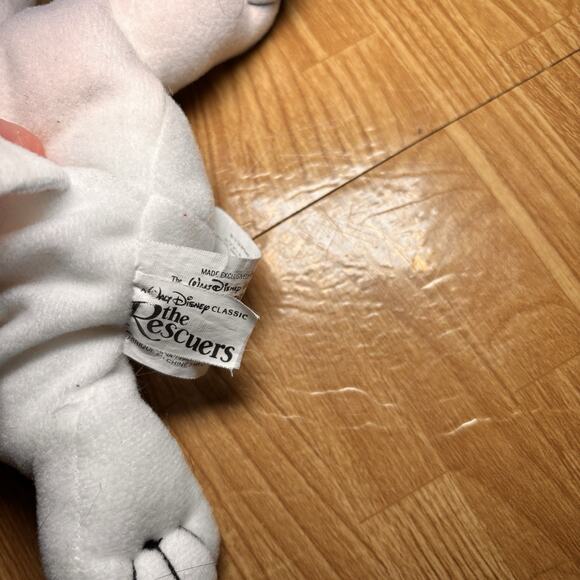 vintage disney the rescuers miss bianca plush purple hat bow toy - Picture 6 of 6